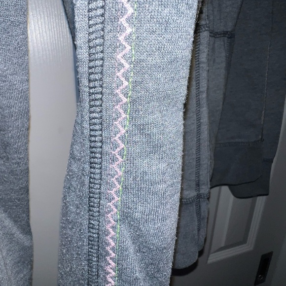 Lucky Brand size L zip up sweatshirt - Picture 3 of 4